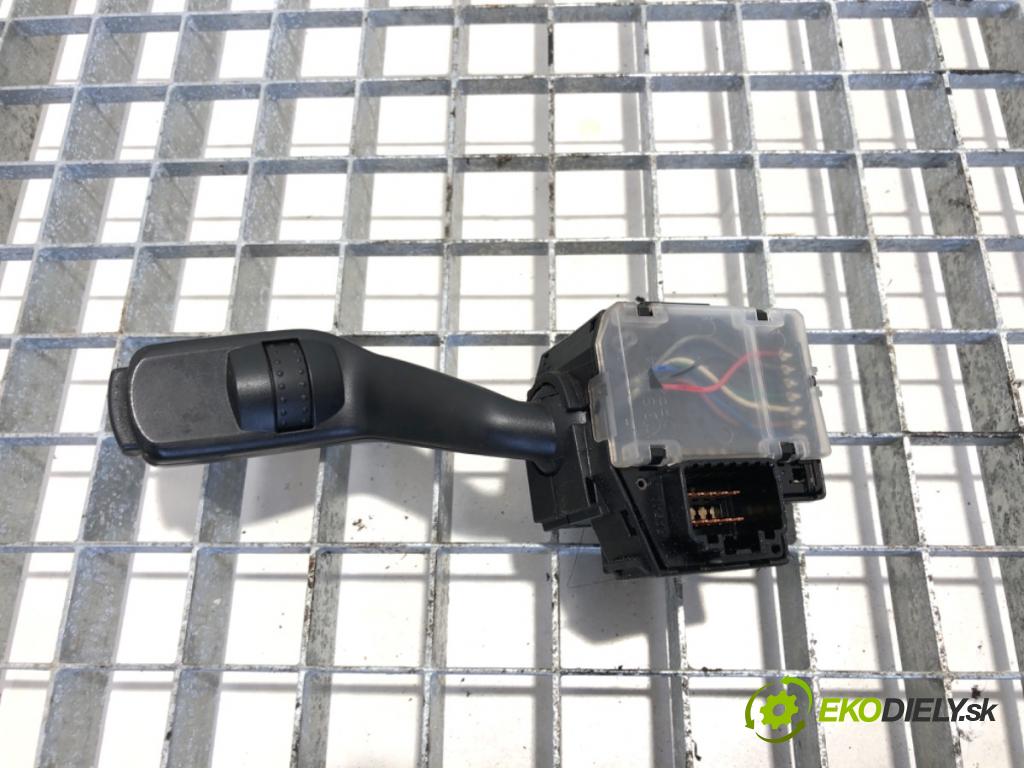 FORD TRANSIT Autobus (FD_ _, FB_ _, FS_ _, FZ_ _, FC_ _) 2006 - 2014    2.2 TDCi 85 kW [115 KM] olej napędowy 2008 - 2014  Prepínač stieračov 17D940 (Prepínače, spínače, tlačidlá a ovládače kúrenia)