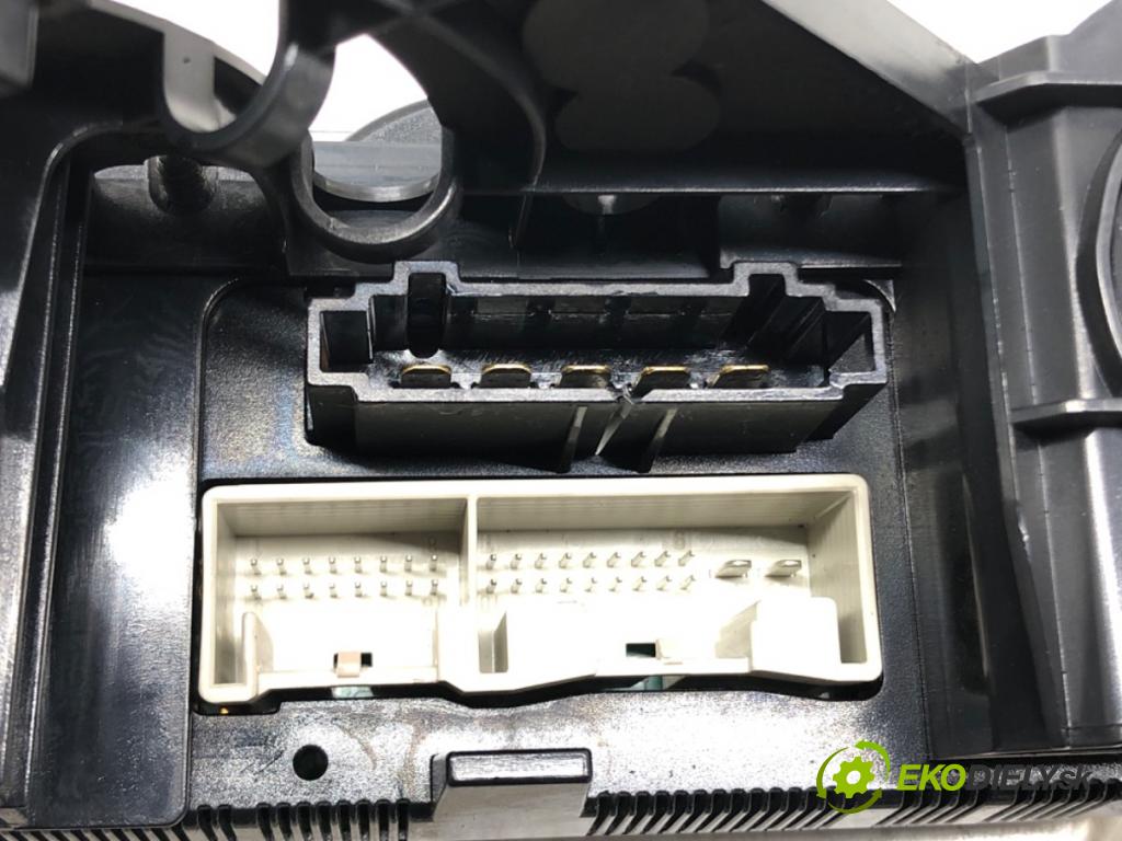 VW PASSAT B6 (3C2) 2005 - 2010    2.0 TDI 103 kW [140 KM] olej napędowy 2005 - 2009  Panel ovládania kúrenia  (Prepínače, spínače, tlačidlá a ovládače kúrenia)