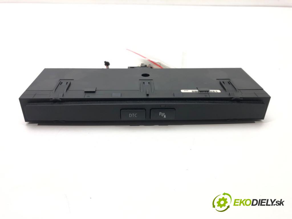 BMW 5 (E60) 2001 - 2010    523 i 130 kW [177 KM] benzyna 2004 - 2007  Modul PDC 13580860 (Ostatné)