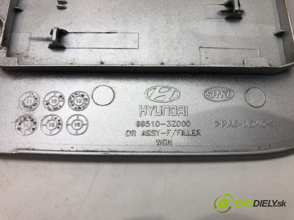 HYUNDAI i40 I CW (VF) 2011 - 2022    1.7 CRDi 104 kW [141 KM] olej napędowy 2015 - 2022  Dvierka nádrže paliva  (Ostatné)