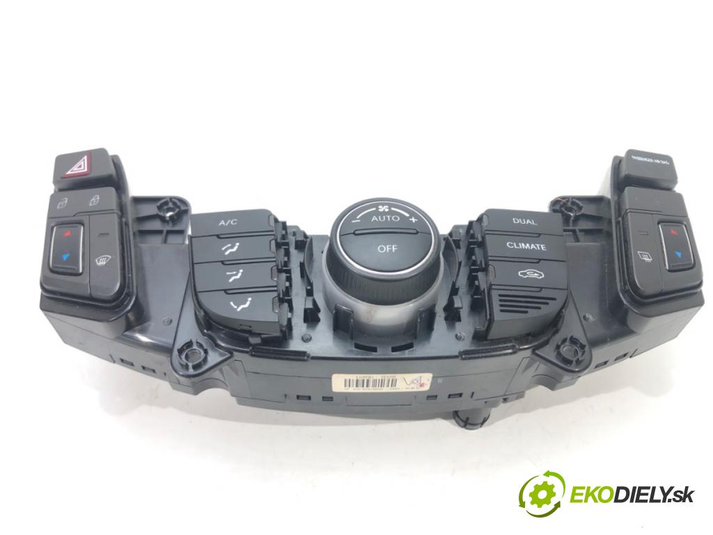 HYUNDAI i40 I CW (VF) 2011 - 2022    1.7 CRDi 104 kW [141 KM] olej napędowy 2015 - 2022  Panel ovládania kúrenia  (Prepínače, spínače, tlačidlá a ovládače kúrenia)