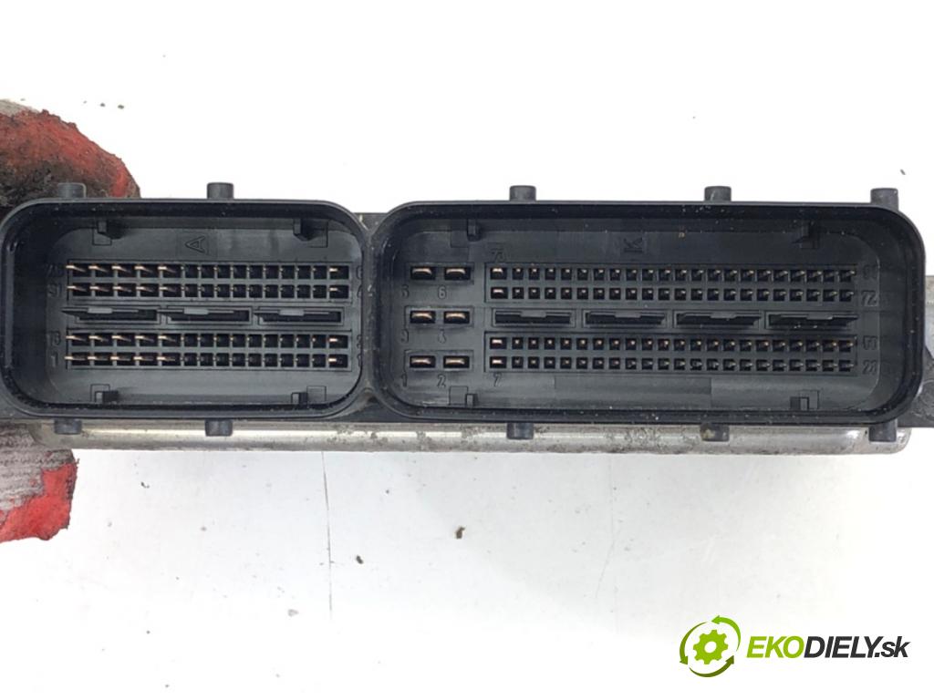 VW PASSAT B6 Variant (3C5) 2005 - 2011    2.0 FSI 110 kW [150 KM] benzyna 2005 - 2010  riadiaca jednotka Motor 06F906056GN (Riadiace jednotky)