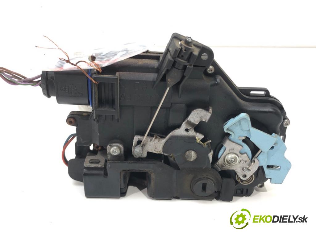SKODA OCTAVIA II Combi (1Z5) 2004 - 2013    1.9 TDI 77 kW [105 KM] olej napędowy 2004 - 2010  zámok dveře pravý zadní část 7L0839016D