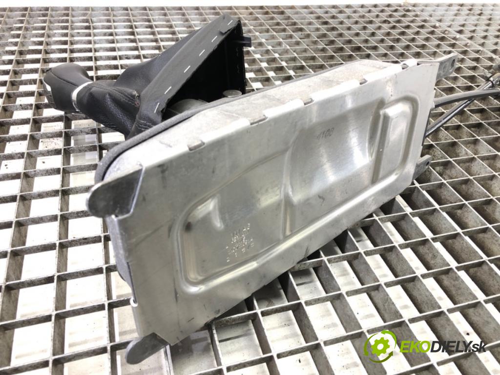 SKODA SUPERB II Kombi (3T5) 2009 - 2015    1.6 TDI 77 kW [105 KM] olej napędowy 2010 - 2015  Kulisa 3T0711049D (Rýchlostné páky / kulisy)