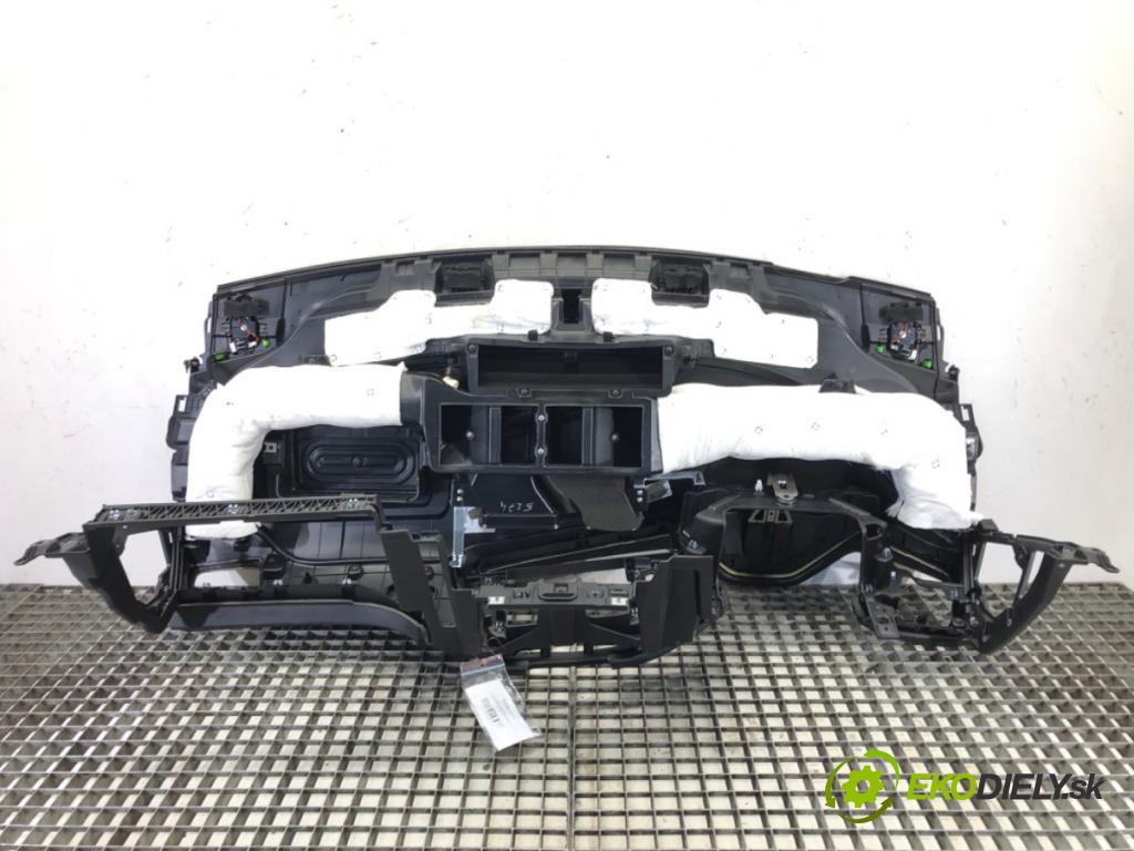 KIA CEED Sportswagon (JD) 2012 - 2018    1.6 CRDi 128 94 kW [128 KM] olej napędowy 2012 - 2  Palubná doska  (Palubné dosky)