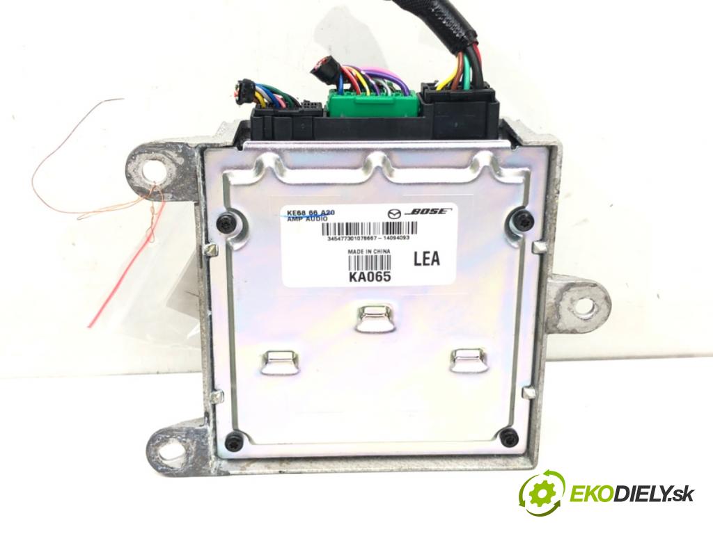 MAZDA CX-5 (KE, GH) 2011 - 2017    2.2 D (KE2FW) 129 kW [175 KM] olej napędowy 2012 -  Zosilňovač KE6866A20 (Zosilňovače)