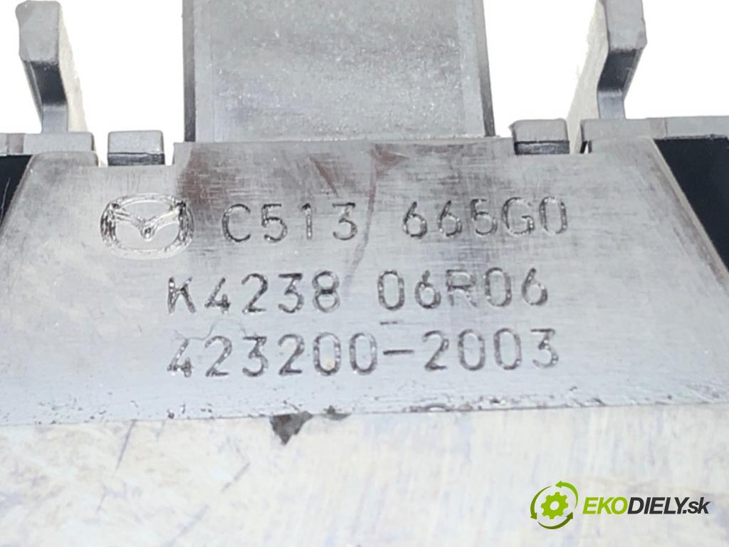 MAZDA CX-5 (KE, GH) 2011 - 2017    2.2 D (KE2FW) 129 kW [175 KM] olej napędowy 2012 -  Snímač dažďa C513665G0 (Snímače dažďa)