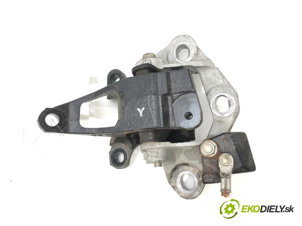 MAZDA CX-5 (KE, GH) 2011 - 2017    2.2 D (KE2FW) 129 kW [175 KM] olej napędowy 2012 -  AirBag Motor ľavá strana  (Držiaky motora)