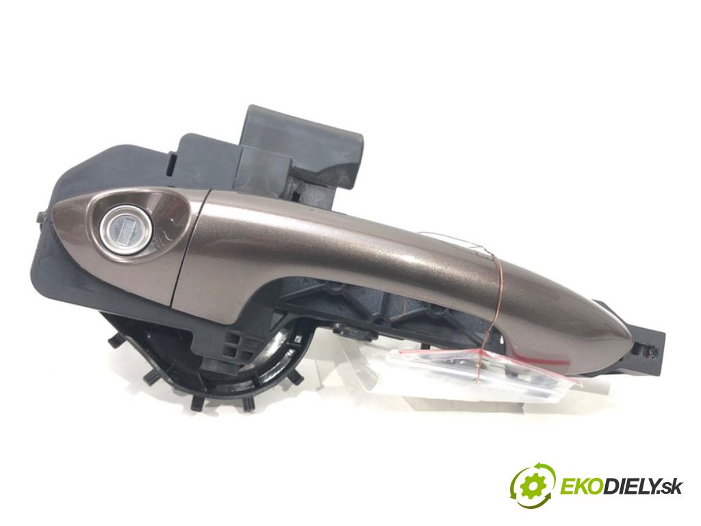 KIA CEED Sportswagon (JD) 2012 - 2018    1.4 CVVT 73 kW [100 KM] benzyna 2012 - 2015  Kľučka predný ľavá strana vonkajšia  (Vonkajšie predné ľavé)