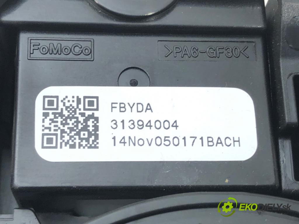 VOLVO S60 II (134) 2010 - 2018    D4 133 kW [181 KM] olej napędowy 2013 - 2015  Prepínač kombinovaný 31394004 (Prepínače, spínače, tlačidlá a ovládače kúrenia)
