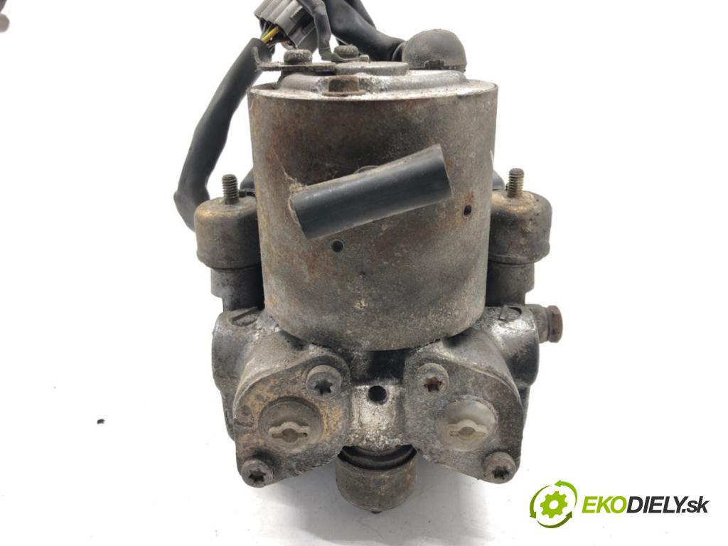 TOYOTA RAV 4 I (_A1_) 1994 - 2000    2.0 95 kW [129 KM] benzyna 1997 - 2000  Pumpa ABS 44510-42010 (Pumpy ABS)