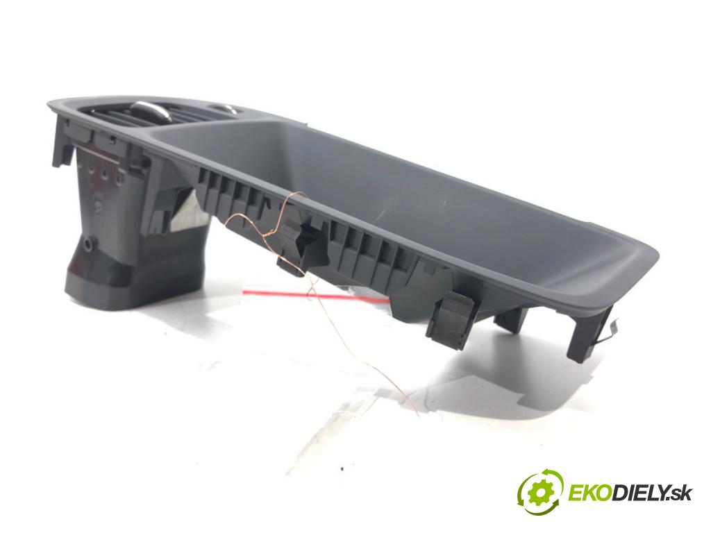 VOLVO S60 II (134) 2010 - 2018    D4 133 kW [181 KM] olej napędowy 2013 - 2015  Mriežky kúrenia stredna  (Mriežky kúrenia (fukáre))