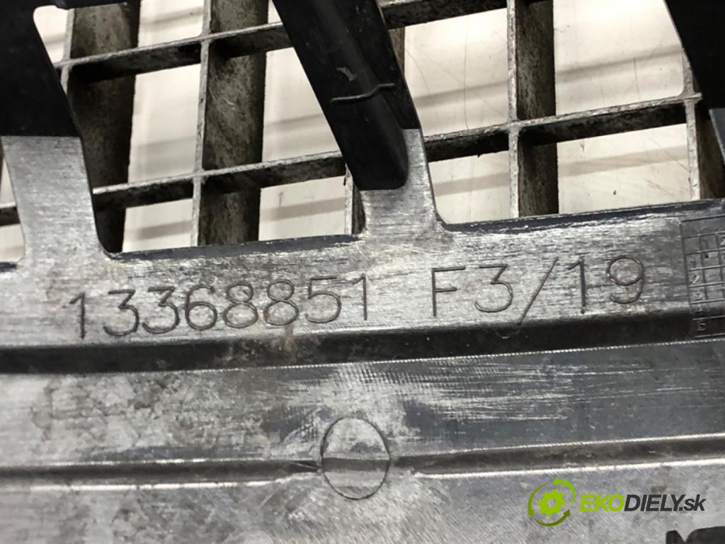 OPEL ASTRA J sedan 2012 - 2022    1.4 LPG (69) 103 kW [140 KM] Benzyna / gaz samocho  mřížka maska 13368851 (Mřížky (masky) chladičů)