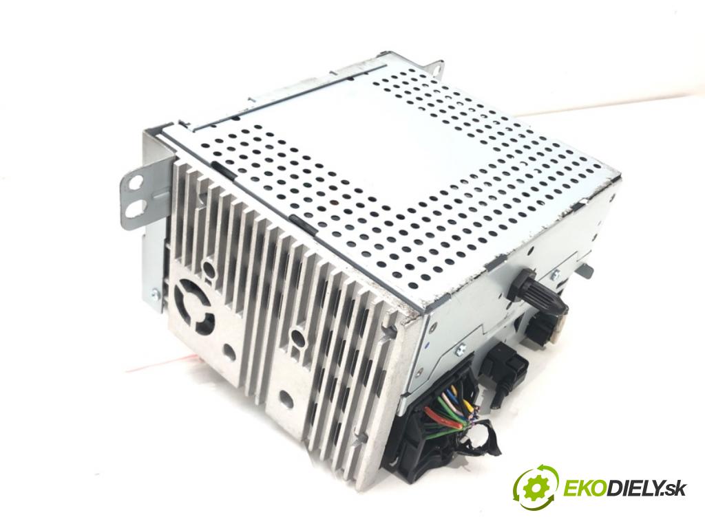 OPEL ASTRA J sedan 2012 - 2022    1.4 LPG (69) 103 kW [140 KM] Benzyna / gaz samocho  RADIO Navigácia 39107617 (Audio zariadenia)