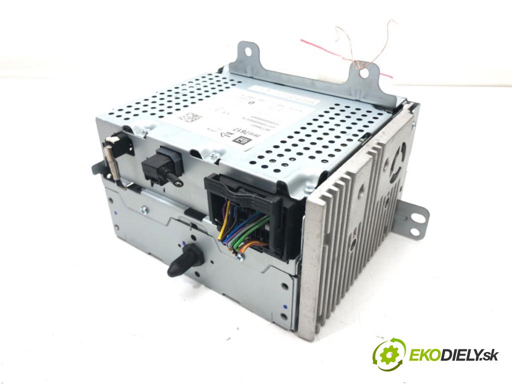 OPEL ASTRA J sedan 2012 - 2022    1.4 LPG (69) 103 kW [140 KM] Benzyna / gaz samocho  RADIO Navigácia 39107617 (Audio zariadenia)