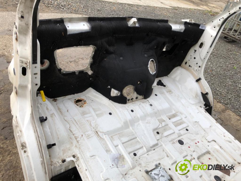 IVECO DAILY VI Platforma / podwozie 2017 110 kW 35S15, 35C15, 40C15, 50C15, 60C15, 65C15, 70C15 2998 kabina