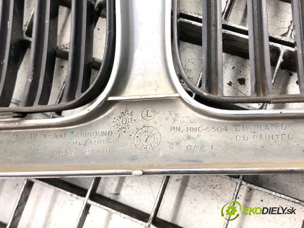 JAGUAR XJ (X308) 1996 - 2003    4.0 209 kW [284 KM] benzyna 1997 - 2003  mřížka maska BPCS94401 (Mřížky (masky) chladičů)