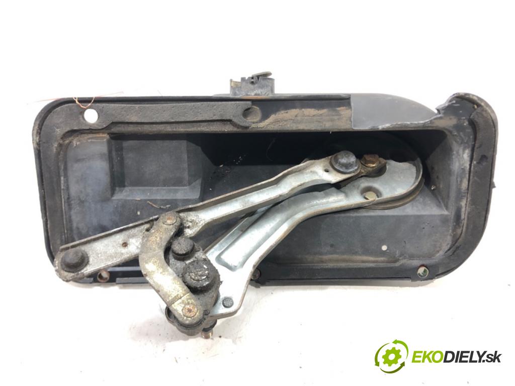 JAGUAR XJ (X308) 1996 - 2003    4.0 209 kW [284 KM] benzyna 1997 - 2003  Mechanizmus stieračov predný 0390241365 (Motorčeky stieračov predné)