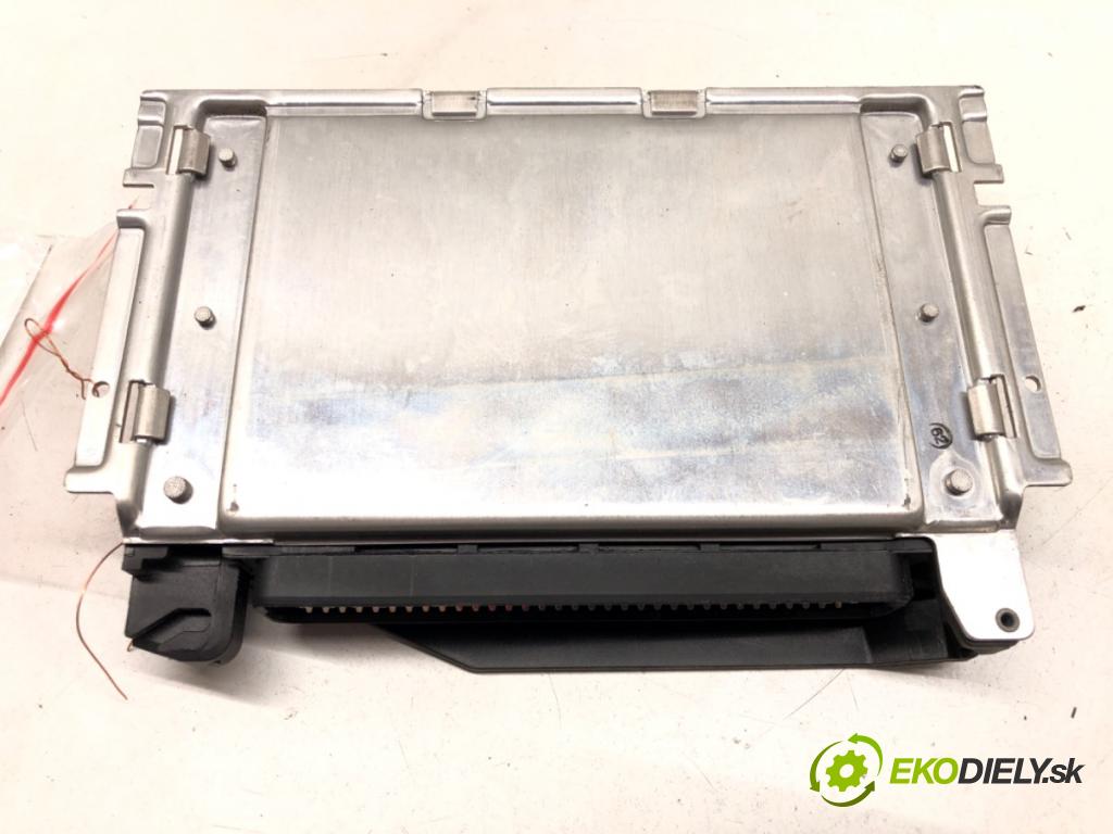 JAGUAR XJ (X308) 1996 - 2003    4.0 209 kW [284 KM] benzyna 1997 - 2003  Riadiaca jednotka prevodovky 0260002704 (Riadiace jednotky prevodovky)