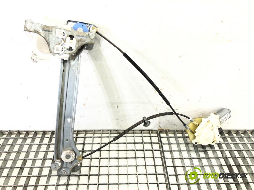 RENAULT FLUENCE (L3_) 2010 - 2022    1.6 16V (L301, L30F, L30P, L30R) 81 kW [110 KM] be  mechanismus okna levý zadní část 827310012R