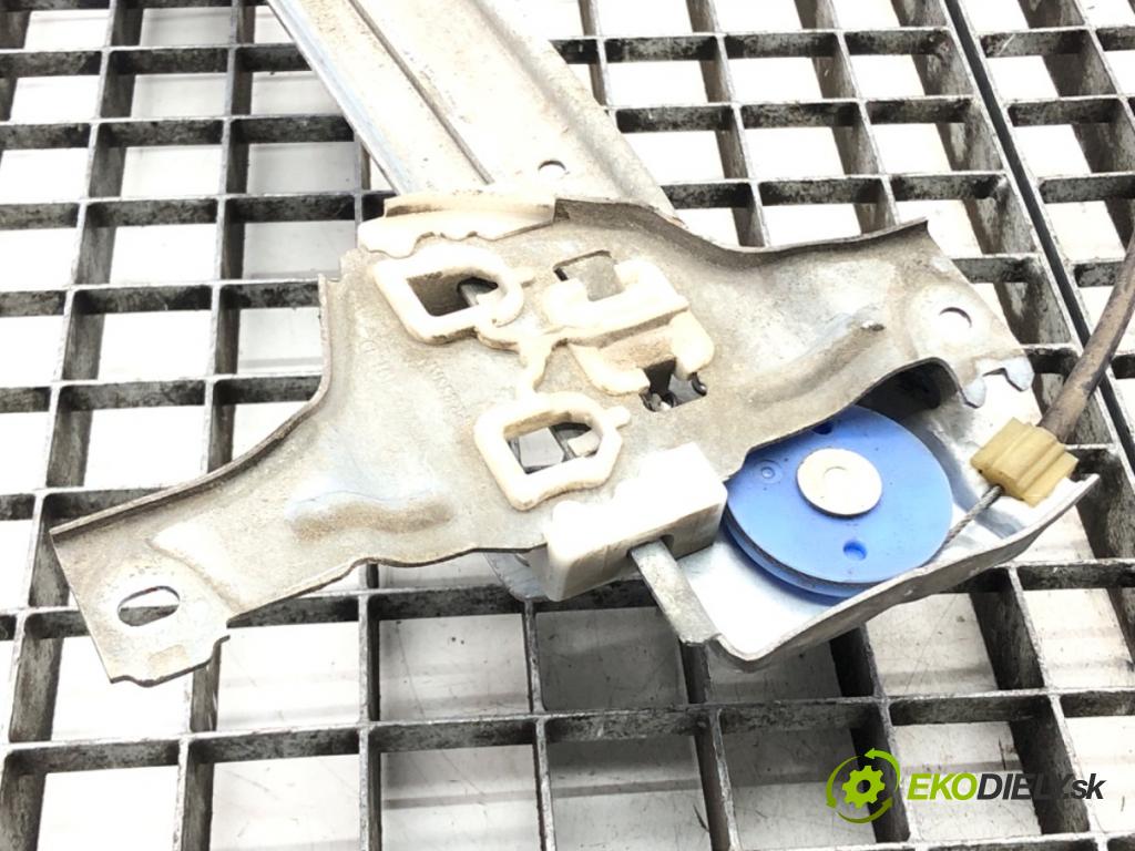 RENAULT FLUENCE (L3_) 2010 - 2022    1.6 16V (L301, L30F, L30P, L30R) 81 kW [110 KM] be  mechanismus okna pravý zadní část 827300013R