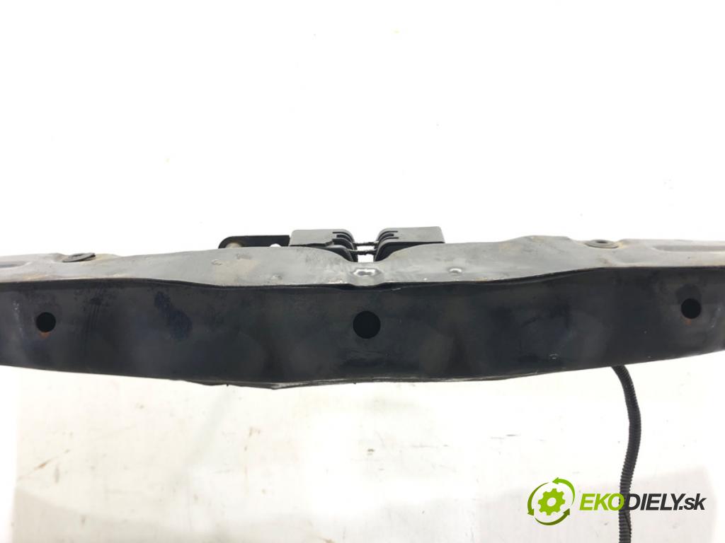 VW TRANSPORTER T5 Autobus 2005 96 kW 2.5 TDI 4motion 2461 Držiak predný 7H0121409A (Výstuha predná)