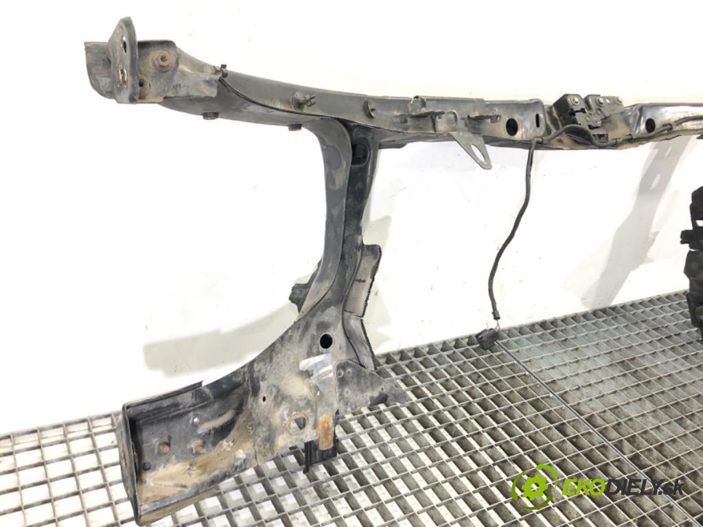 VW TRANSPORTER T5 Autobus 2005 96 kW 2.5 TDI 4motion 2461 Držiak predný 7H0121409A (Výstuha predná)