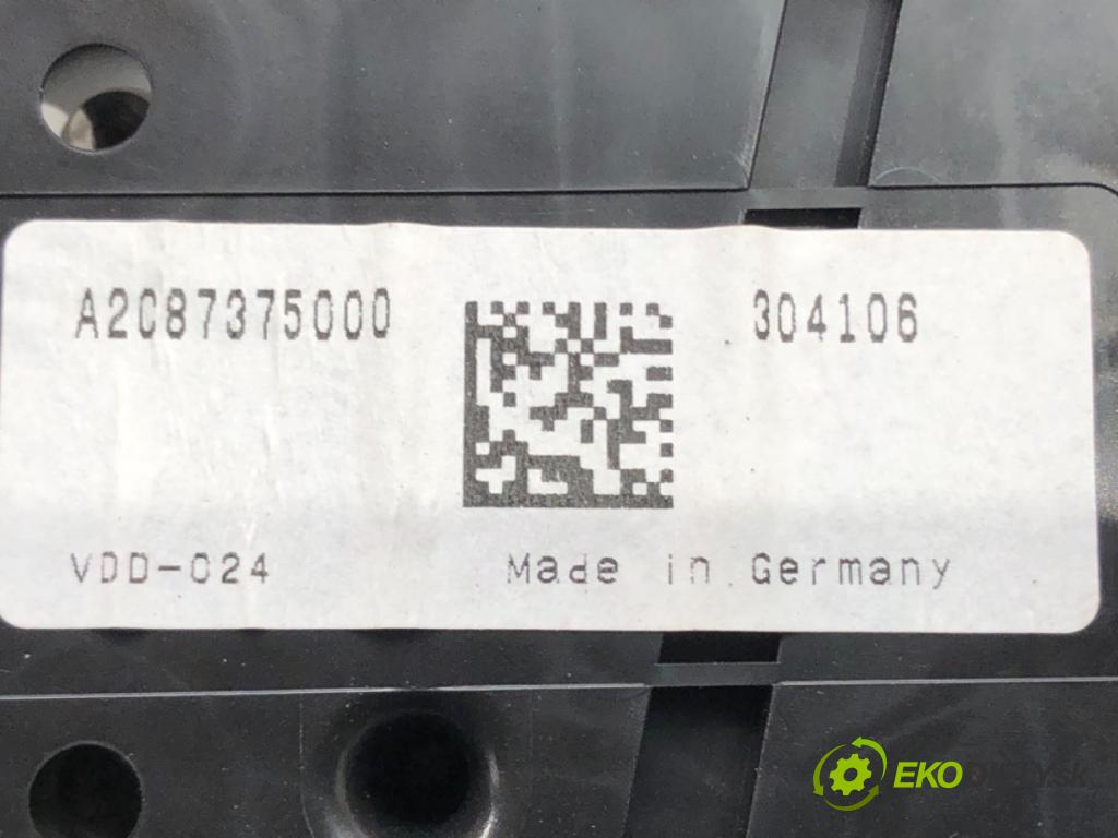 SKODA OCTAVIA III (5E3, NL3, NR3) 2012 - 2022    1.8 TSI 132 kW [180 KM] benzyna 2012 - 2022  Prístrojovka 5E0920740 (Prístrojové dosky, displeje)