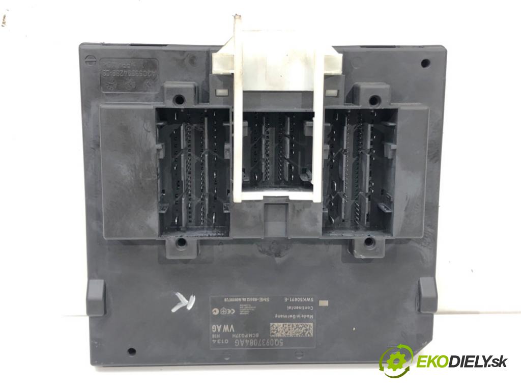 SKODA OCTAVIA III (5E3, NL3, NR3) 2012 - 2022    1.8 TSI 132 kW [180 KM] benzyna 2012 - 2022  Modul komfortu 5Q0937084AG (Moduly komfortu)