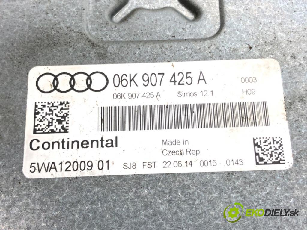 SKODA OCTAVIA III (5E3, NL3, NR3) 2012 - 2022    1.8 TSI 132 kW [180 KM] benzyna 2012 - 2022  riadiaca jednotka Motor 06K907425A (Riadiace jednotky)