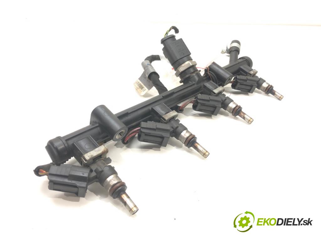 SKODA OCTAVIA III (5E3, NL3, NR3) 2012 - 2022    1.8 TSI 132 kW [180 KM] benzyna 2012 - 2022  Lišta vstrekovacia 06L906031A (Vstrekovacie lišty)