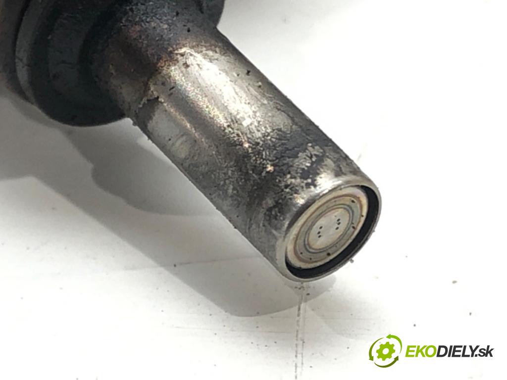 SKODA OCTAVIA III (5E3, NL3, NR3) 2012 - 2022    1.8 TSI 132 kW [180 KM] benzyna 2012 - 2022  Lišta vstrekovacia 06L906031A (Vstrekovacie lišty)