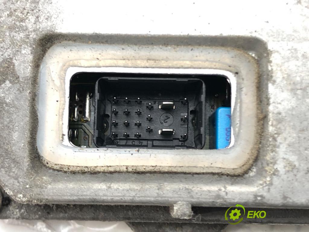 FORD MONDEO III Turnier (BWY) 2000 - 2007    1.8 16V 81 kW [110 KM] benzyna 2000 - 2007  Menič XENON 1S71-128655-AA (Riadiace jednotky xenónu)