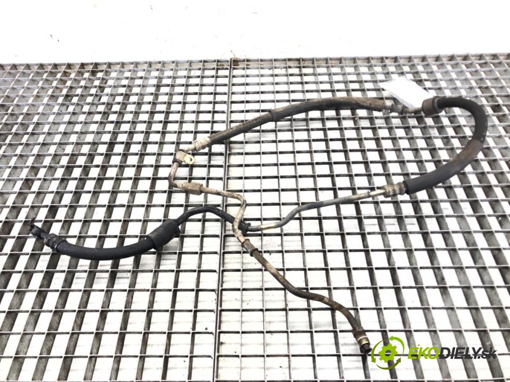 MAZDA PREMACY (CP) 1999 - 2005    2.0 TD 74 kW [101 KM] olej napędowy 2000 - 2005  hadica servočerpadlo  (Rúrky, hadice servočerpadla)