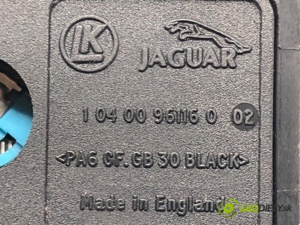 JAGUAR XJ (X308) 1996 - 2003    4.0 209 kW [284 KM] benzyna 1997 - 2003  Prepínač otvárania dverí 10400961150 (Prepínače, spínače, tlačidlá a ovládače kúrenia)