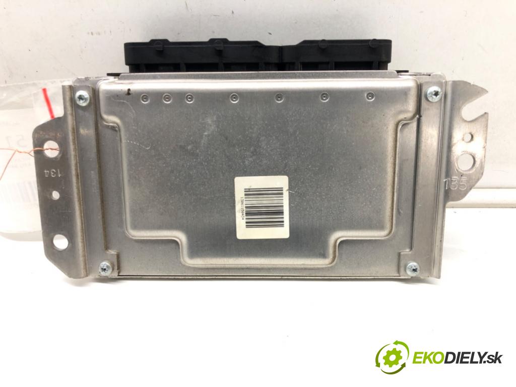 KIA PICANTO I (SA) 2004 - 2012    1.0 45 kW [61 KM] benzyna 2004 - 2011  riadiaca jednotka Motor 39110-02015 (Riadiace jednotky)