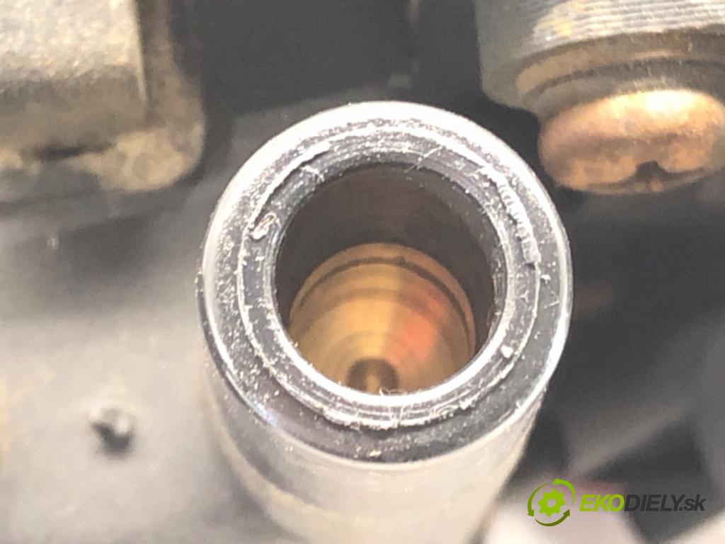 KIA PICANTO I (SA) 2004 - 2012    1.0 45 kW [61 KM] benzyna 2004 - 2011  Cievka zapaľovacia 27301-02700 (Zapaľovacie cievky, moduly)