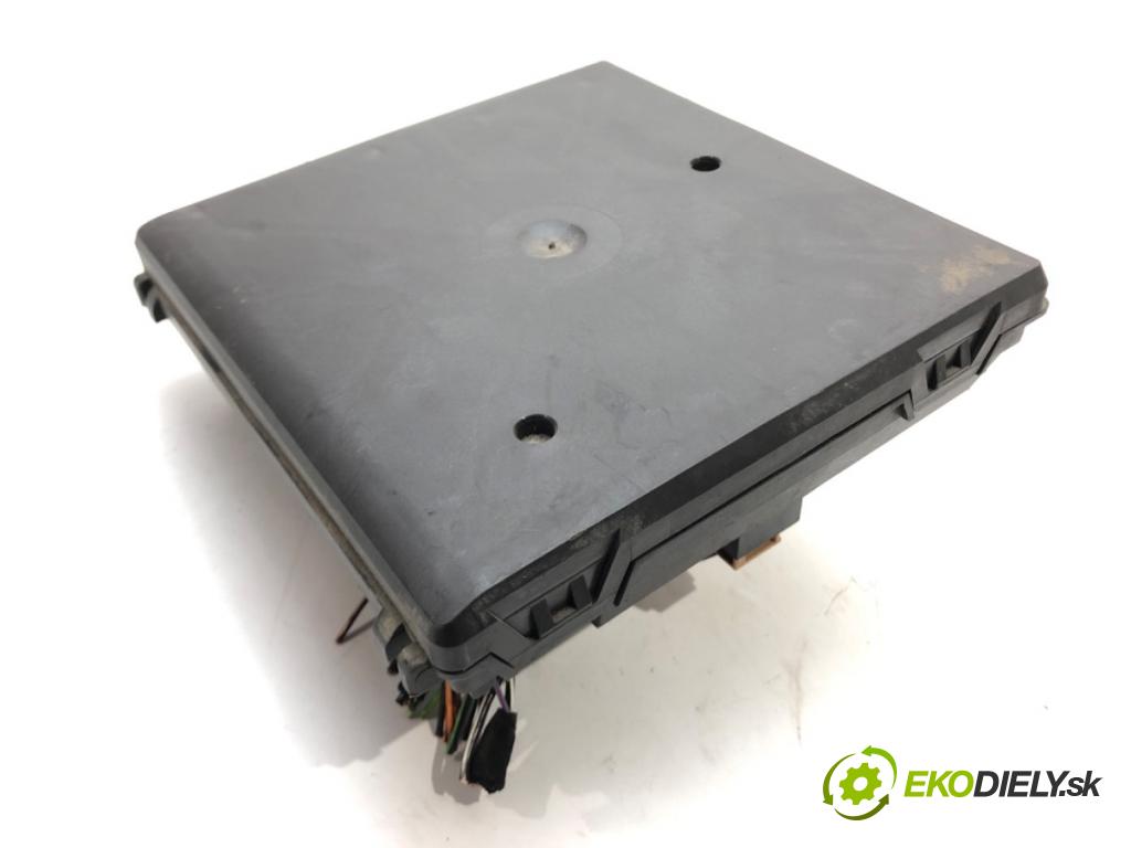 SEAT IBIZA III (6L1) 2002 - 2009    1.2 47 kW [64 KM] benzyna 2002 - 2006  Modul komfortu 6Q2937049C (Moduly komfortu)