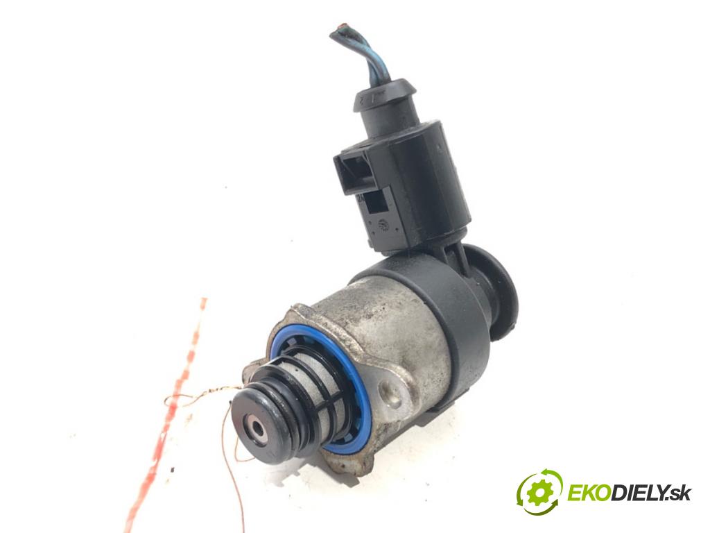 VW GOLF VI (5K1) 2008 - 2014    2.0 TDI 103 kW [140 KM] olej napędowy 2008 - 2013  Regulátor tlaku paliva 0928400768 (Ostatné)