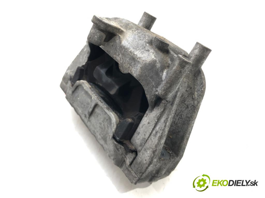 VW GOLF VI (5K1) 2008 - 2014    2.0 TDI 103 kW [140 KM] olej napędowy 2008 - 2013  AirBag Motor 1K0199262CB (Držiaky motora)