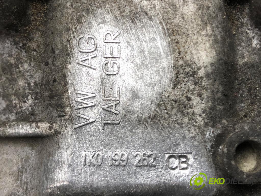 VW GOLF VI (5K1) 2008 - 2014    2.0 TDI 103 kW [140 KM] olej napędowy 2008 - 2013  AirBag Motor 1K0199262CB (Držiaky motora)