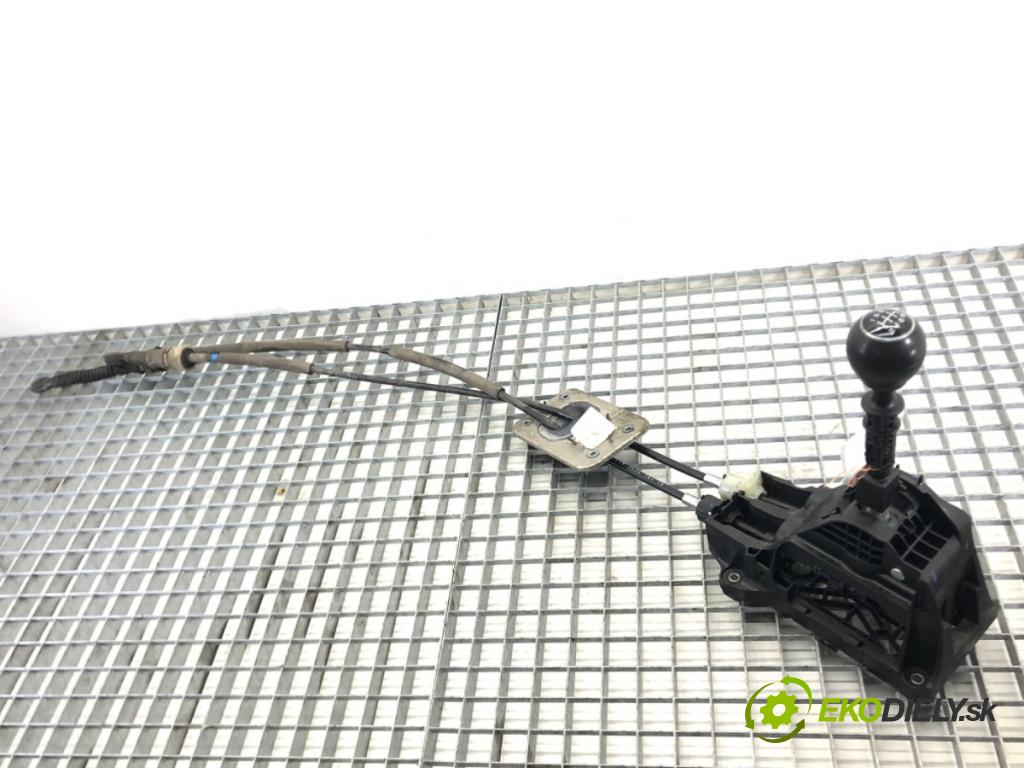 FIAT TIPO sedan (356_) 2015 - 2022    1.4 (356SXA1B) 70 kW [95 KM] benzyna 2015 - 2022  Kulisa 55276677 (Rýchlostné páky / kulisy)