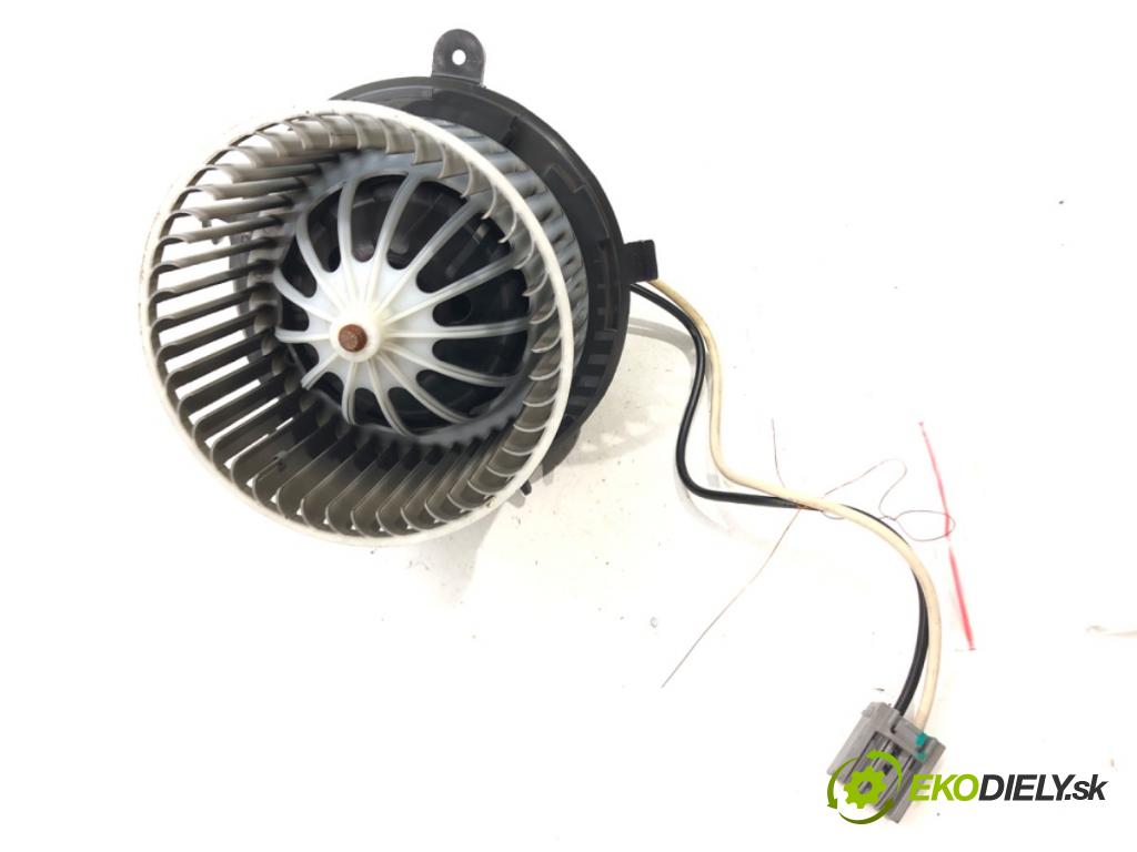 OPEL ASTRA J Sports Tourer (P10) 2010 - 2015    1.4 LPG (35) 103 kW [140 KM] Benzyna / gaz samocho  ventilátor kúrenia U7253002
