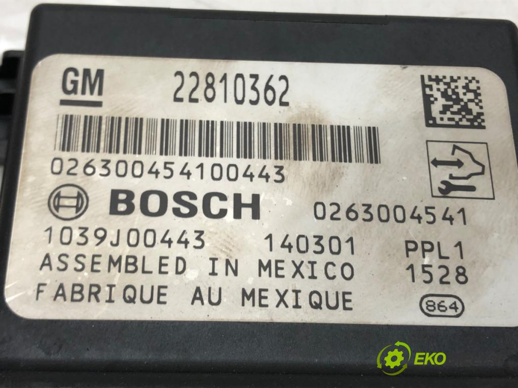 OPEL ASTRA J Sports Tourer (P10) 2010 - 2015    1.4 LPG (35) 103 kW [140 KM] Benzyna / gaz samocho  Modul PDC 22810362 (Ostatné)