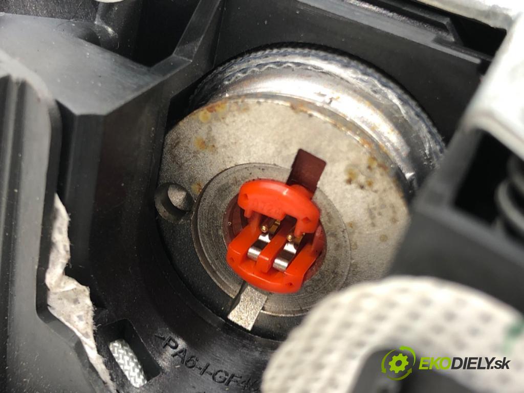 TOYOTA AURIS (_E15_) 2006 - 2012    1.6 (ZRE151_) 91 kW [124 KM] benzyna 2007 - 2012  AirBag volantu 45130-02290-B0 (Airbagy)