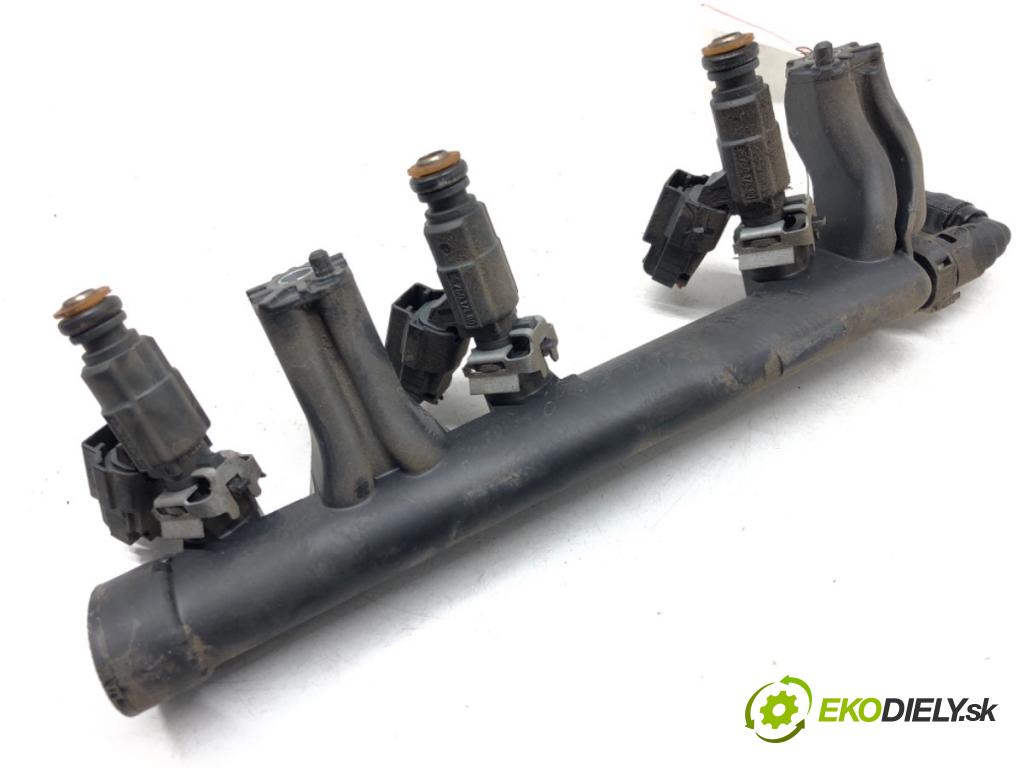 PEUGEOT 208 I (CA_, CC_) 2012 - 2022    1.2 VTI 82 60 kW [82 KM] benzyna 2012 - 2022  Lišta vstrekovacia 9676017480 (Vstrekovacie lišty)