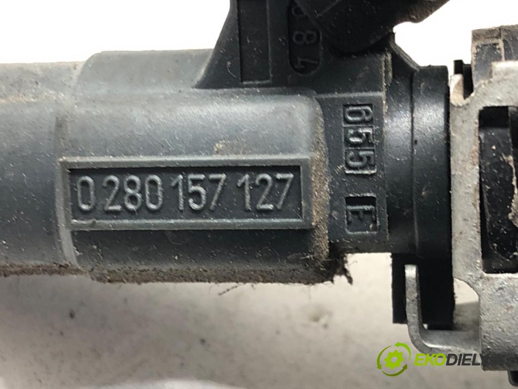 PEUGEOT 208 I (CA_, CC_) 2012 - 2022    1.2 VTI 82 60 kW [82 KM] benzyna 2012 - 2022  Lišta vstrekovacia 9676017480 (Vstrekovacie lišty)