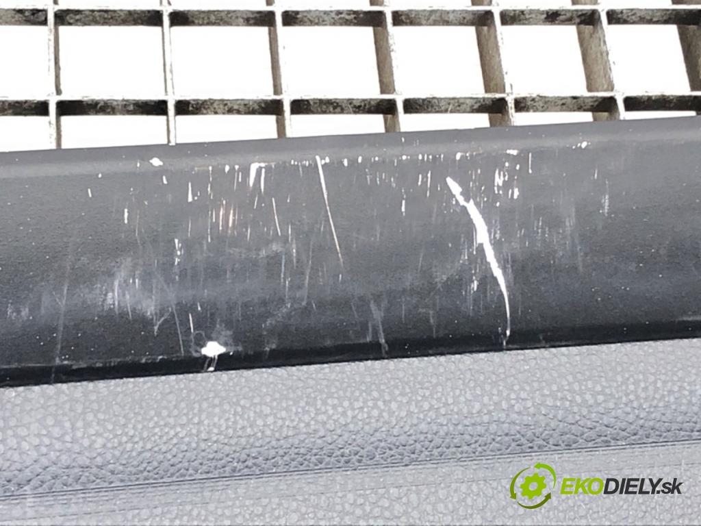 VW PASSAT B6 Variant (3C5) 2005 - 2011    2.0 TDI 103 kW [140 KM] olej napędowy 2005 - 2009  Roleta  (Rolety kufra)