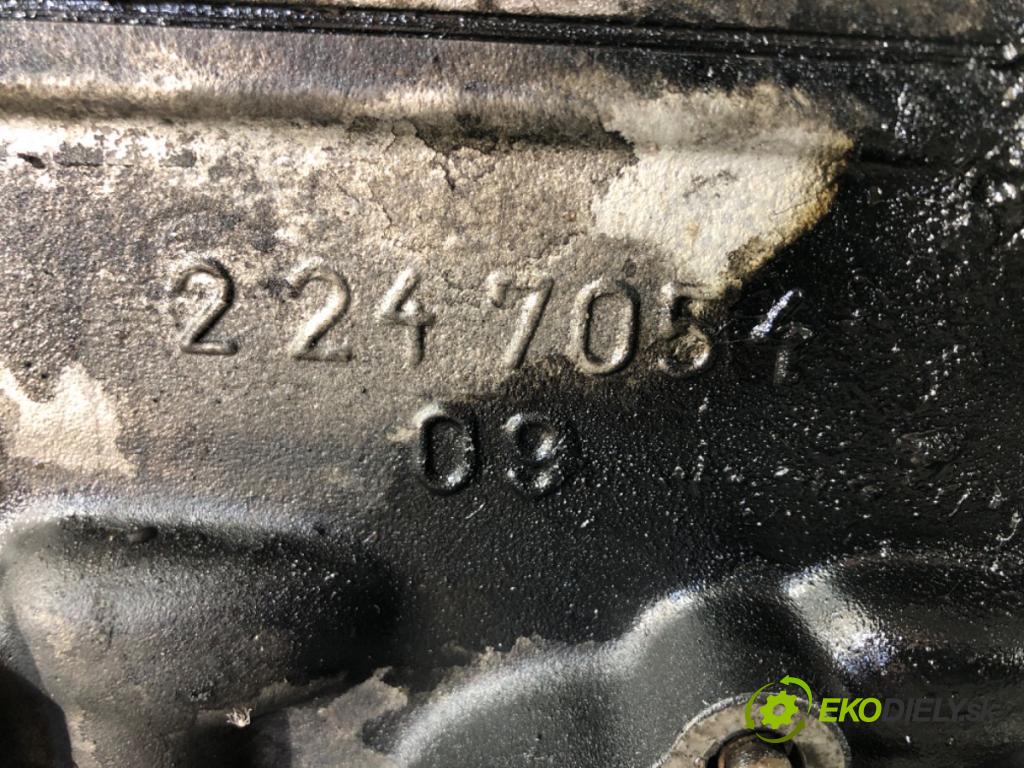 BMW 5 Touring (E39) 1996 - 2004    525 tds 105 kW [143 KM] olej napędowy 1997 - 2004  Hlava valcov 2247054 (Hlavy valcov)