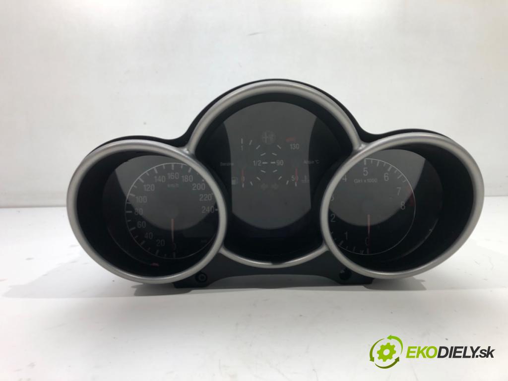 ALFA ROMEO 147 (937_) 2000 - 2010    2.0 16V T.SPARK (937.AXA1, 937.AXC1, 937.BXC1) 110  Prístrojovka 735308748 (Prístrojové dosky, displeje)